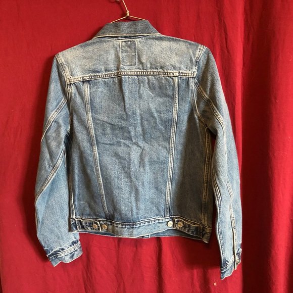 GAP WOMANS DENIM JEAN JACKET SIZE SMALL NEW WITH TAGS - Picture 10 of 11